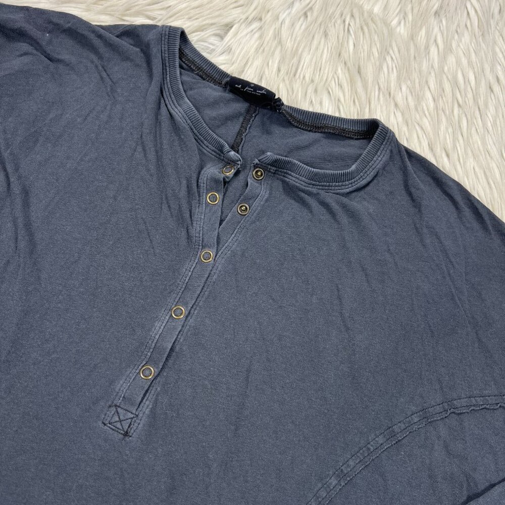 Urban Outfitters - Out from Under Oversized Henley Tee - Picture 4 of 9